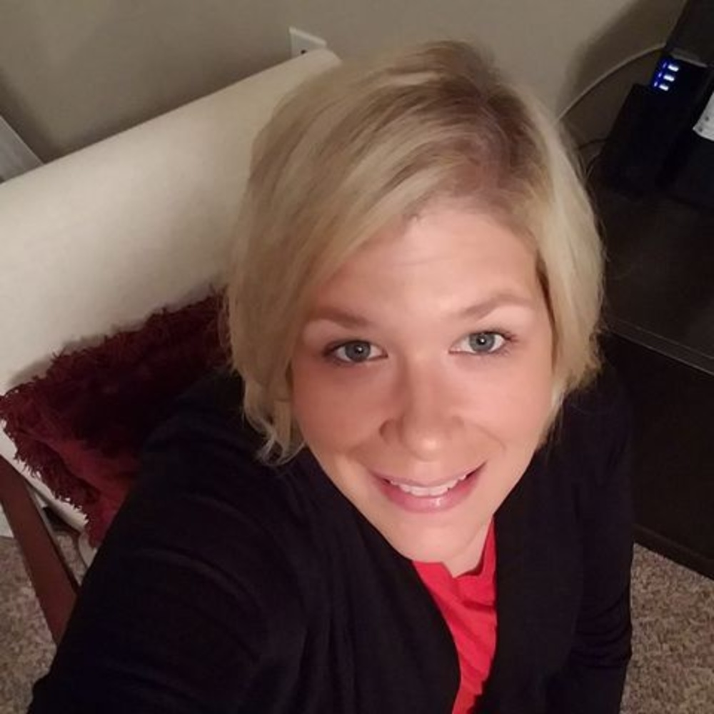 Meet your Posher, Traci